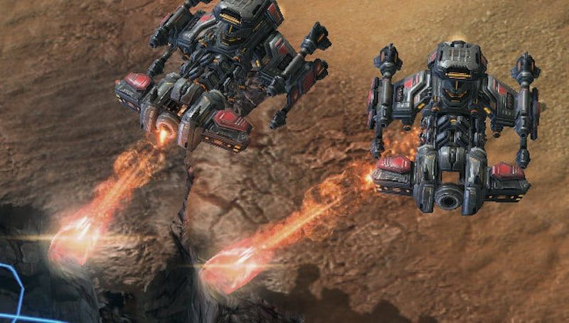 Ispaljivanje Yamato topa iz BattleCruisera u StarCraftu