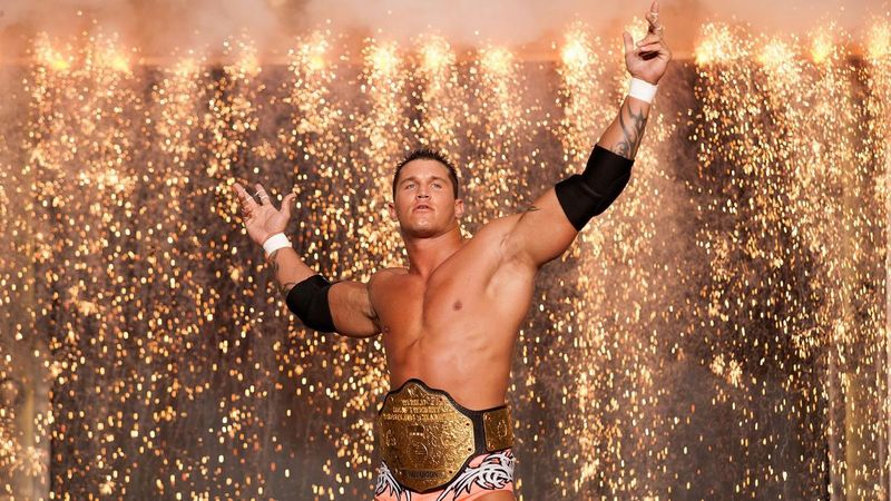 Randy Orton pokazuje svoj pojas i veliku osobnost