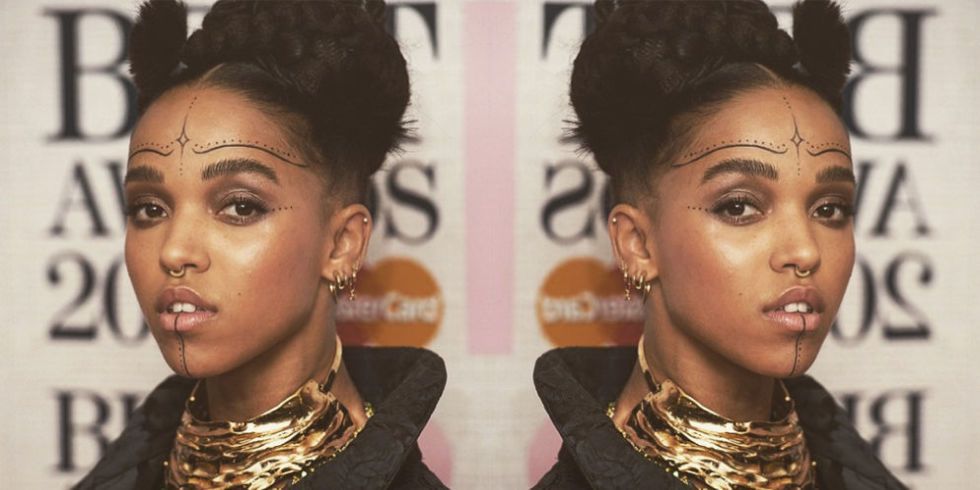 12 maneiras aprovadas por meninas da moda de usar um anel de septo