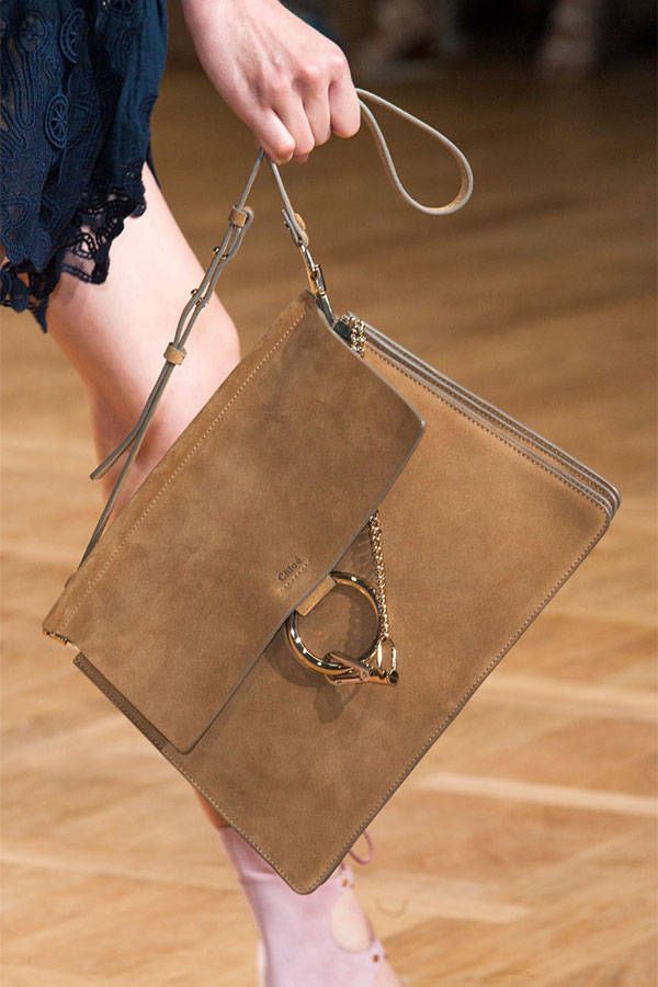 Smeđa, Tekstil, Torba, Moda, Tan, Torba na rame, Smeđe, Ulična moda, Metal, Koža,