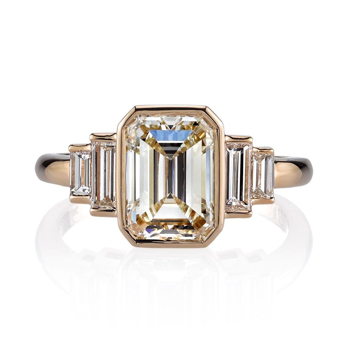 Acessório de moda, anel, joia, pedra preciosa, anel de noivado, diamante, esmeralda, joia para o corpo, metal, ouro,