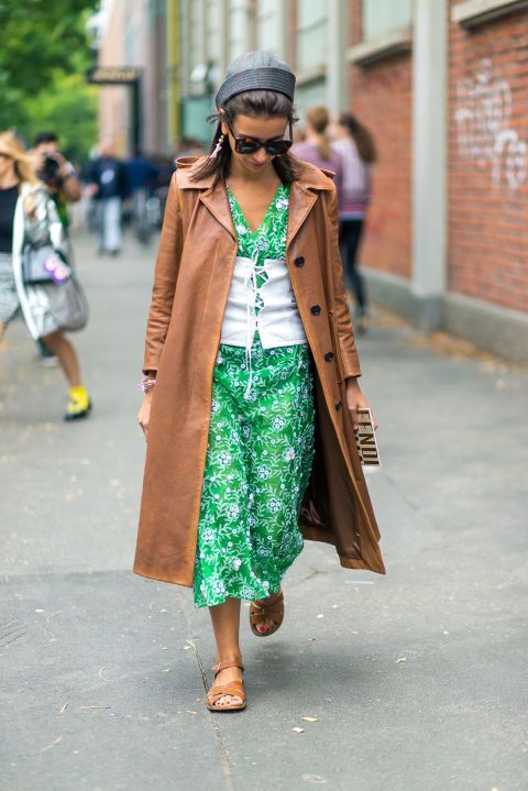 Odjeća, Obuća, Noga, Tekstil, Gornja odjeća, Naočale, Torba, Sunčane naočale, Stil, Ulična moda,