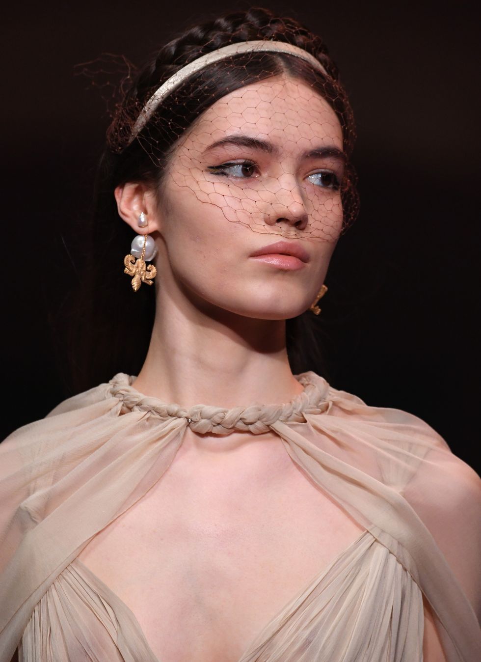 Dior: Pista - Pariški tjedan mode - Haute Couture proljeće / ljeto 2020