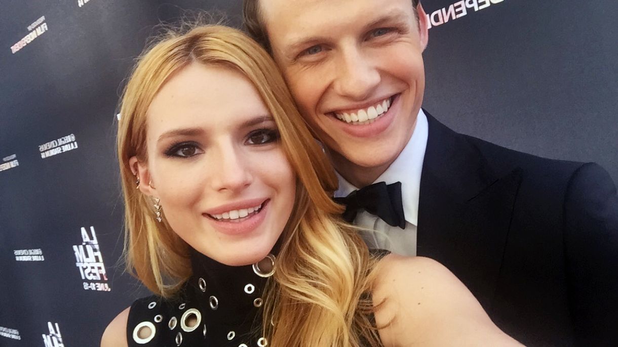 Bella Thorne Diary - bädda in 7