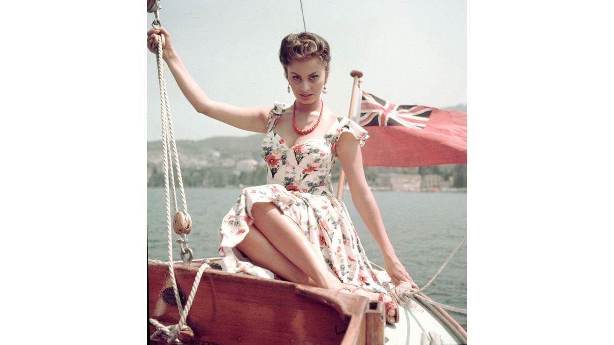 Rame, Haljina, Ljeto, Moda, Nakit, Model, Ljuljačka, Ogrlica, Foto pucati, Vintage odjeća,