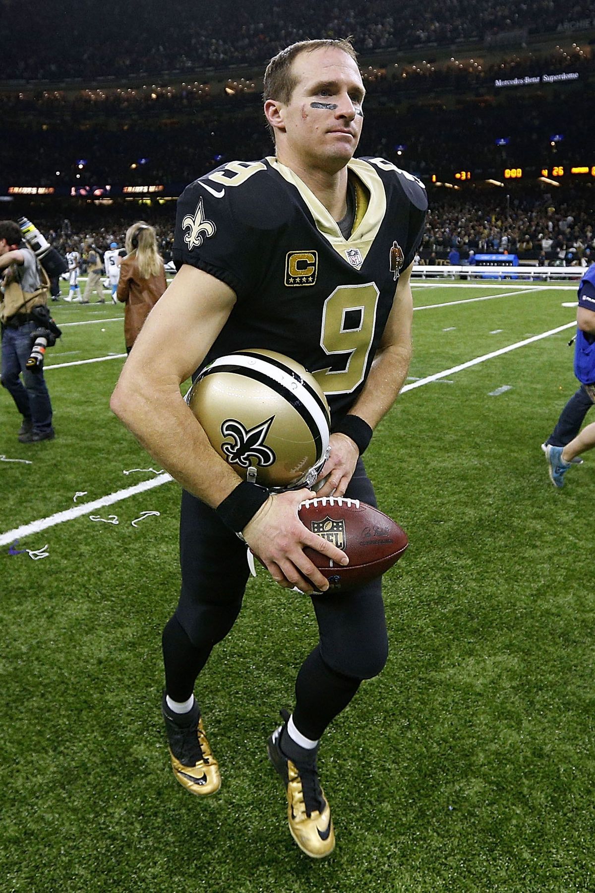 Sport, Mannschaftssport, Ballspiel, Spieler, American Football, Sportausrüstung, Gridiron Football, Fußballspieler, Rugbyspieler, Fußball,