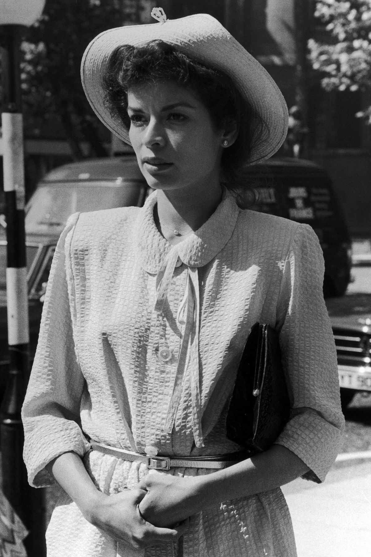 Bianca Jagger si dirige alla High Court di Londra, per continuare la sua udienza di divorzio con Mick Jagger, il 10 luglio 1979. (Foto di Central Press / Hulton Archive / Getty Images)