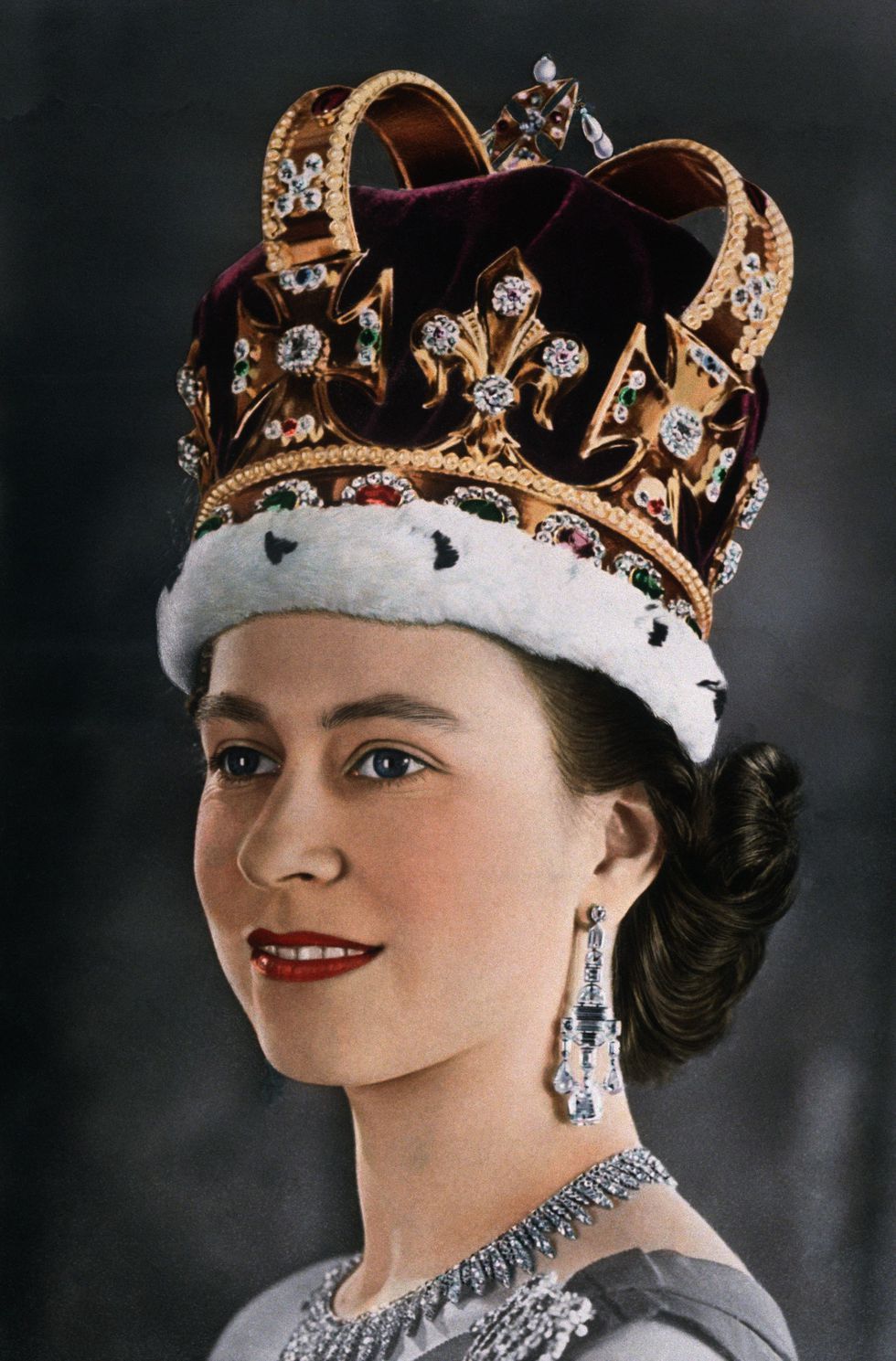 Elizabete II na svoj krunidbeni dan