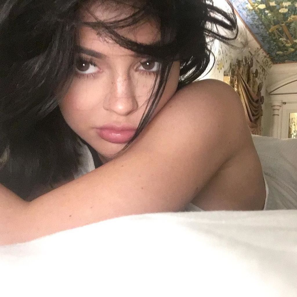hbz-kylie-jenner-no-makeup