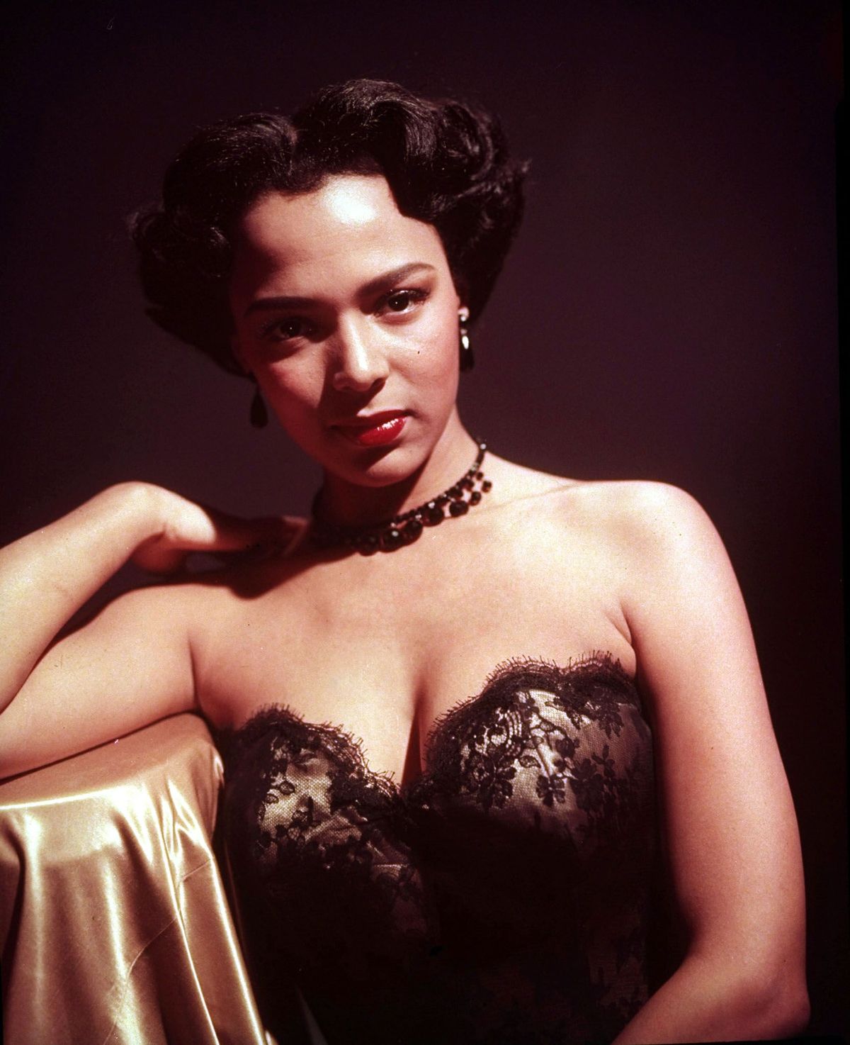 portret piosenkarki dorothy dandridge zdjęcie autorstwa ed clarkthe life picture collection via getty images