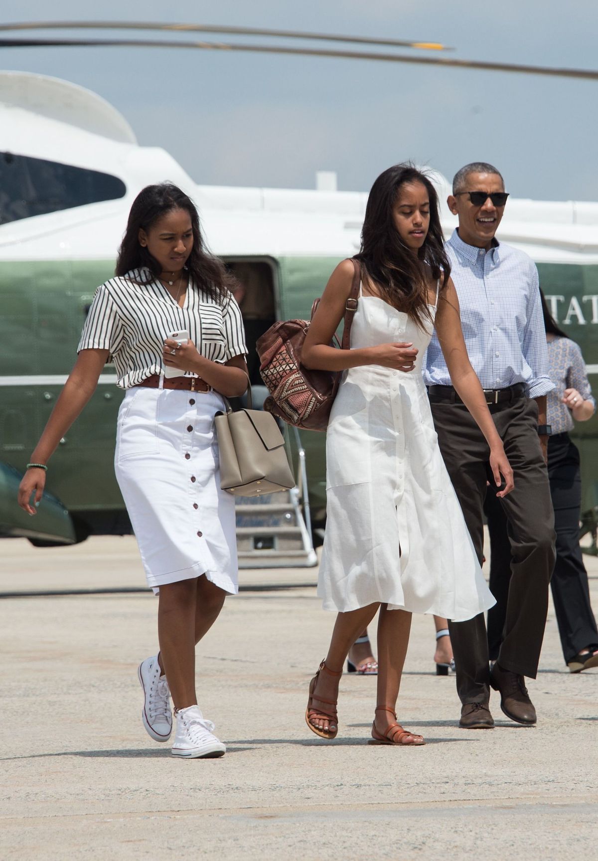 hbz-obama-sisters-080616