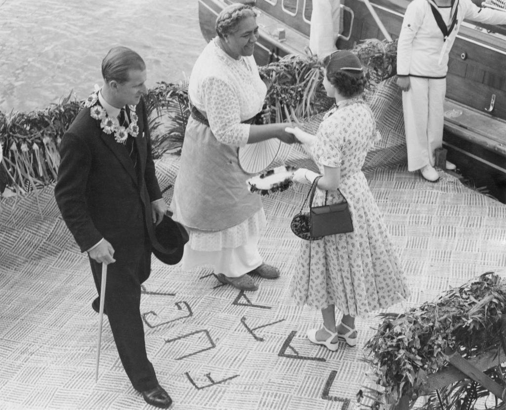 Para królewska opuszcza Tonga