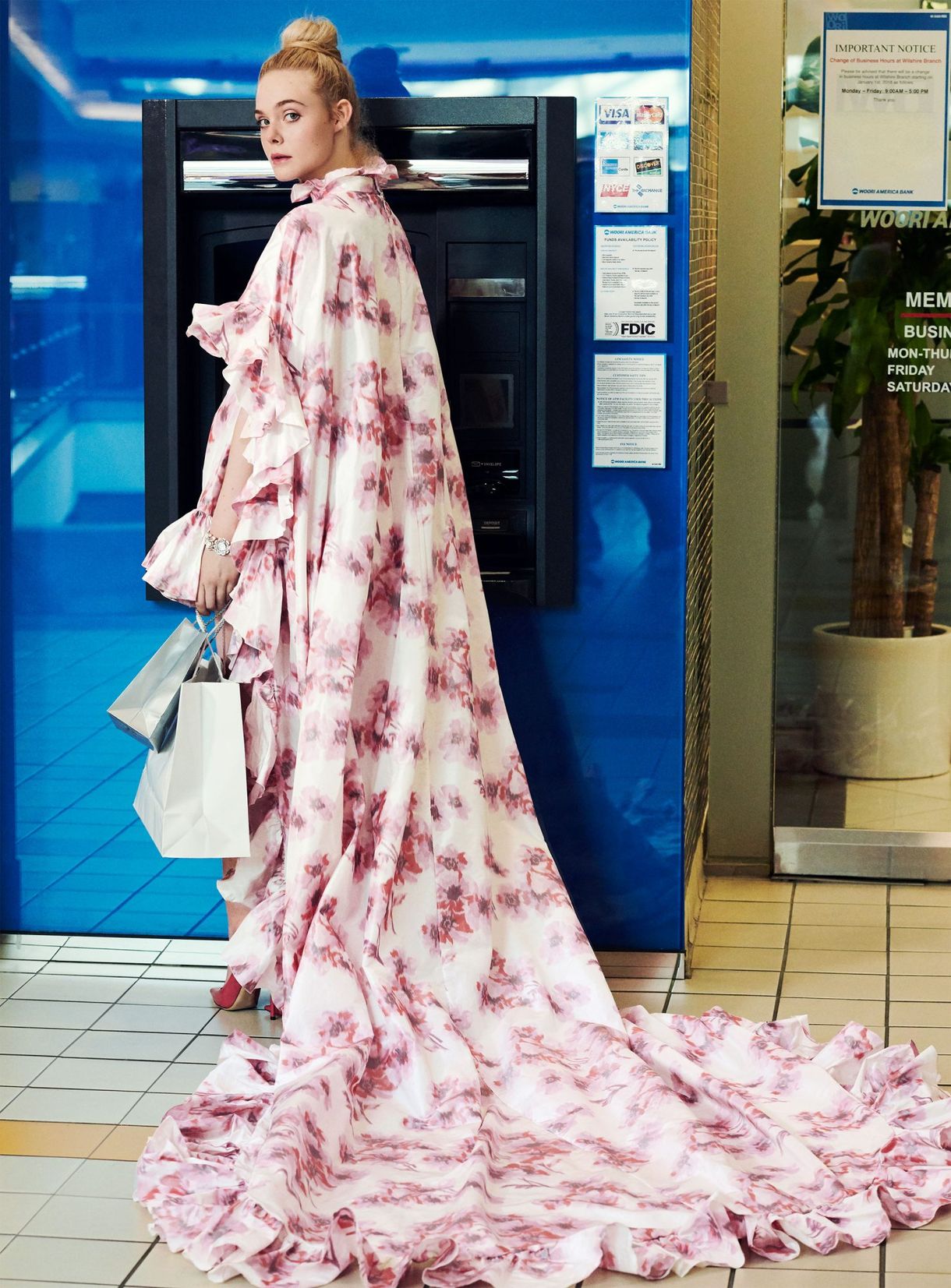 Elle Fanning, InStyle november 2019-utgåva
