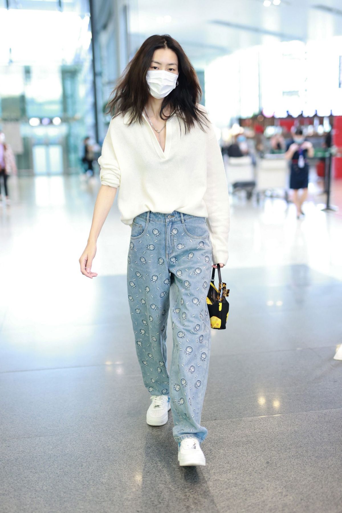 Tryckta jeans