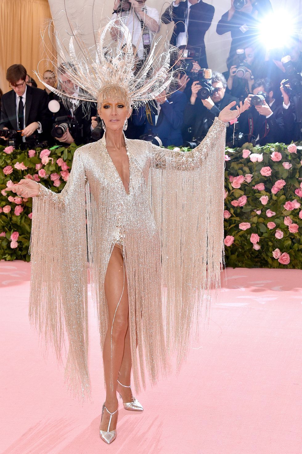 Moda, haute couture, modelka, ramię, różowy, sukienka, podłogi, wydarzenie, pokaz mody, czerwony dywan,