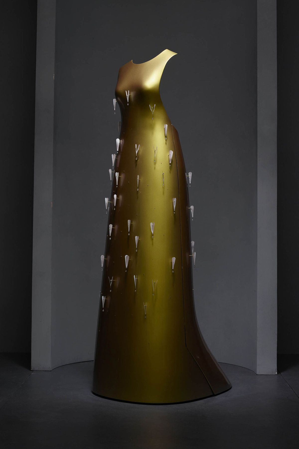 Artefakt, Cylinder, Fotografia martwa natura, Ceramika, Zastawa stołowa, Ceramika, Mosiądz, Wazon,