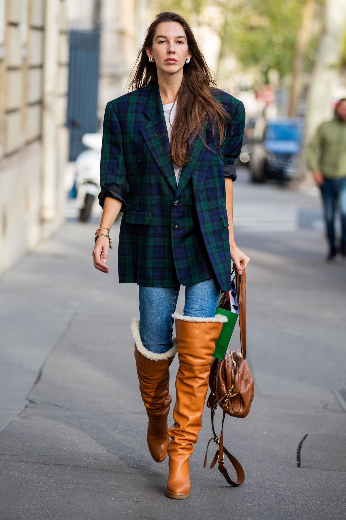 Odjeća, Ulična moda, Moda, Obuća, Traperice, Modni model, Čizma, Snimka, Koljeno, Čizma do koljena,