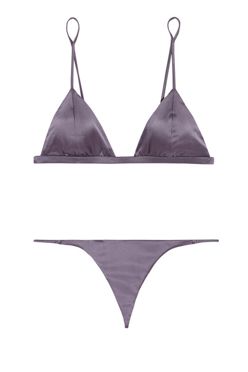 Produkt, Kostümzubehör, Grau, Ohrringe, Silber, Naturmaterial, Büstenhalter, Hobo-Tasche, Stilllebenfotografie, Leder,
