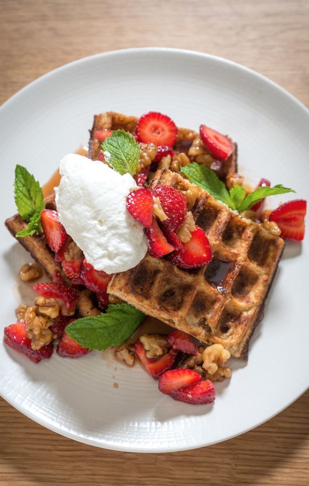 Danie, Jedzenie, Kuchnia, Wafel, Wafel belgijski, Śniadanie, Mąka, Składnik, Truskawka, Produkt,
