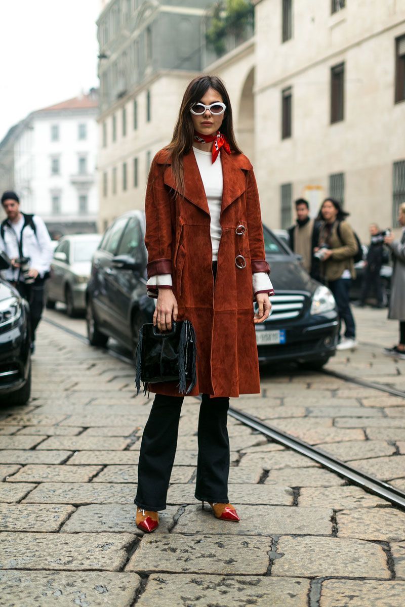 Ulična moda, Odjeća, Fotografija, Crvena, Moda, Kaput, Snimak, Obuća, Kaput, Narančasta,