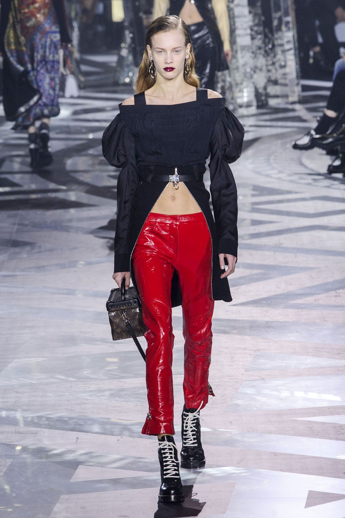 Odzież, Noga, Tekstylia, Wspólne, Odzież wierzchnia, Zima, Styl, Moda uliczna, Modelka, Moda,