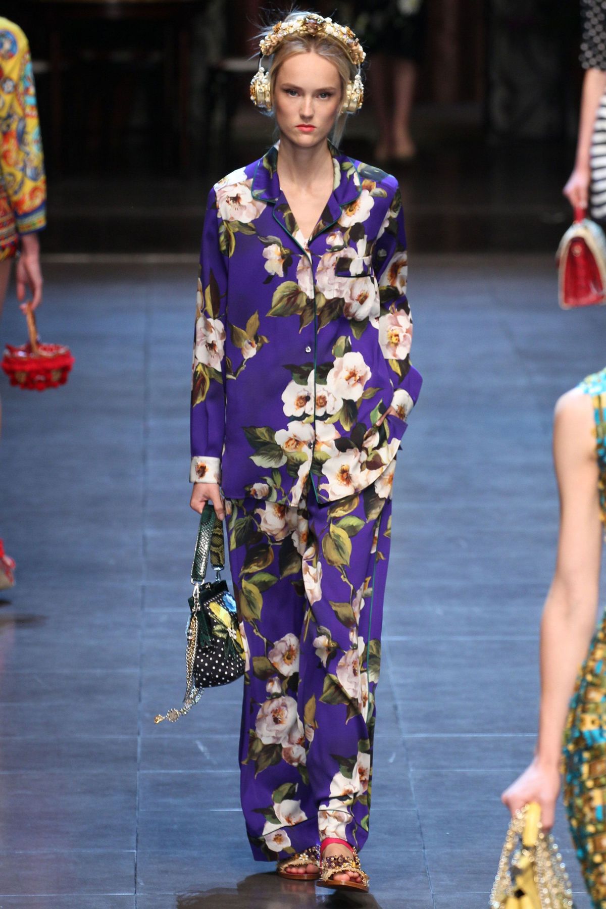 Estilo, desfile de moda, moda, passarela, modelo de moda, modelo, design de moda, moda de rua, primavera, alta costura,