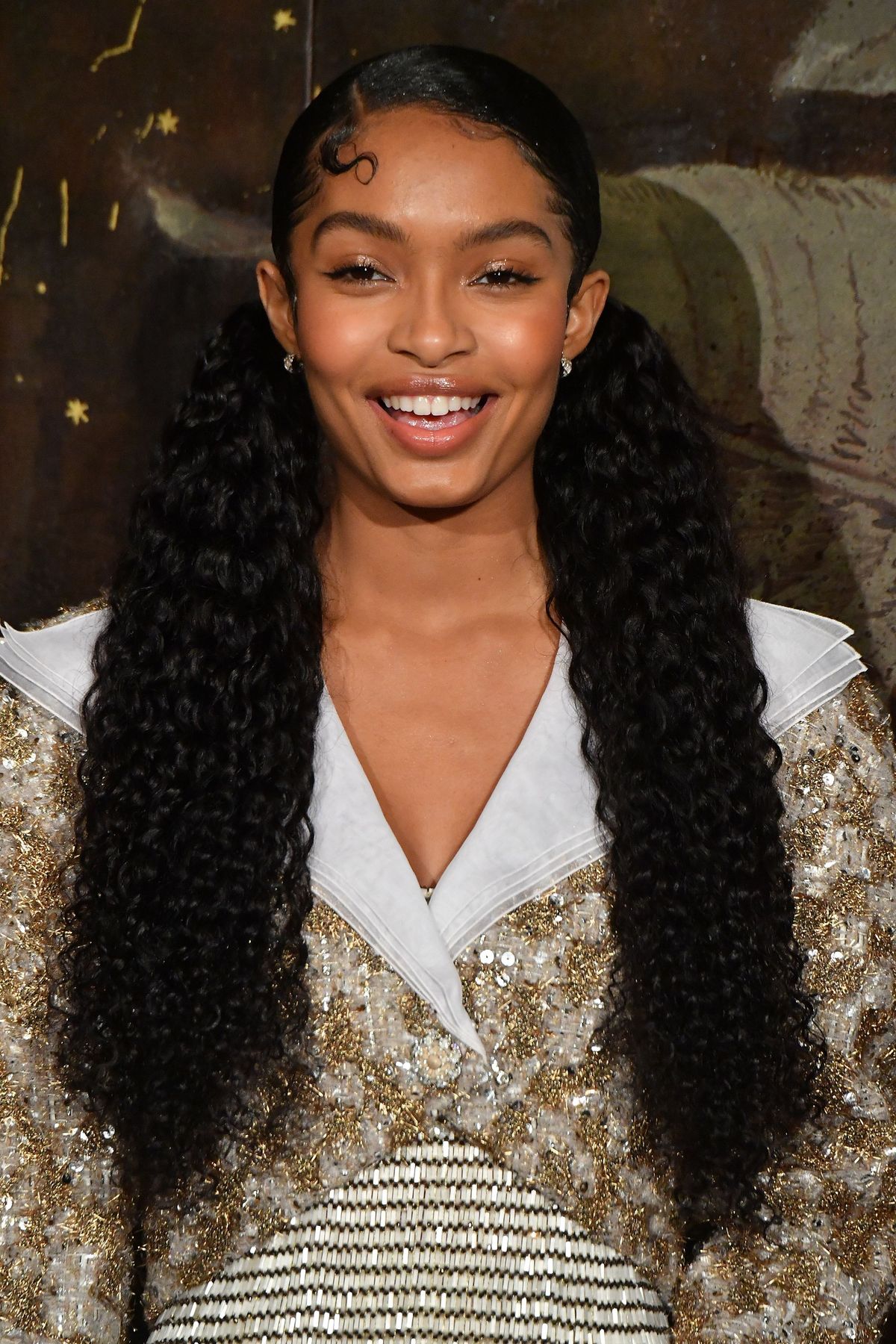 yara shahidi chanel работни места