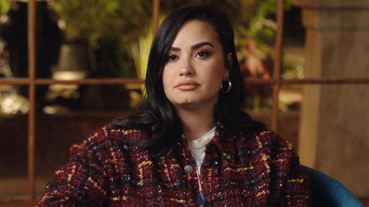 In haar nieuwe documentaire zegt Demi Lovato dat een advocaat voor geestelijke gezondheid haar bijna heeft vermoord