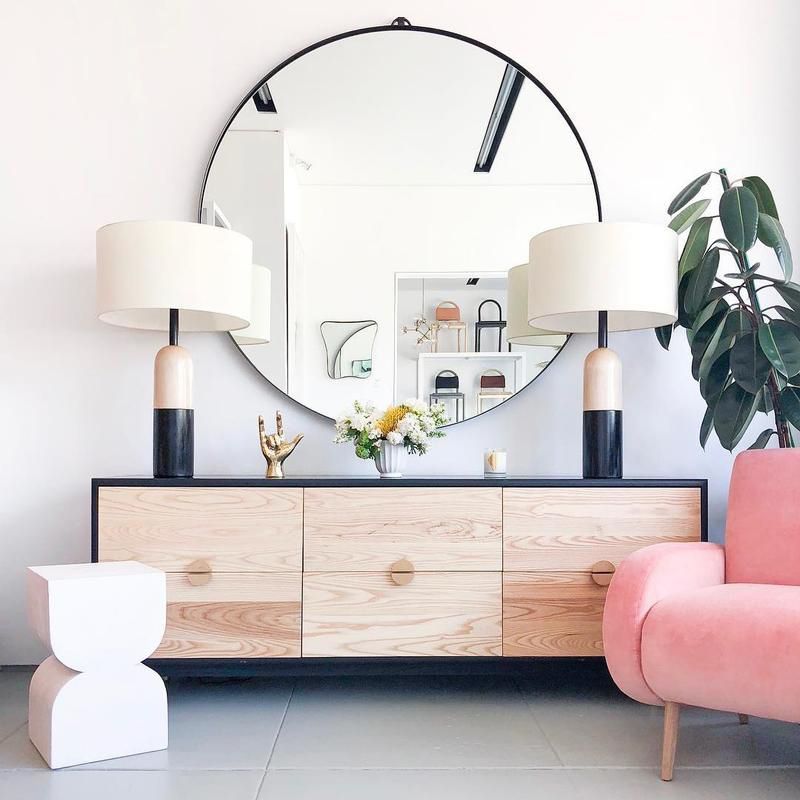 Weiß, Möbel, Zimmer, Innenarchitektur, Regal, Tisch, Kommode, Kommode, Wohnzimmer, Spiegel,