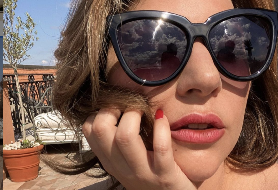 Lady Gaga upravo je blagoslovila naše izvore u bikiniju s kravatama