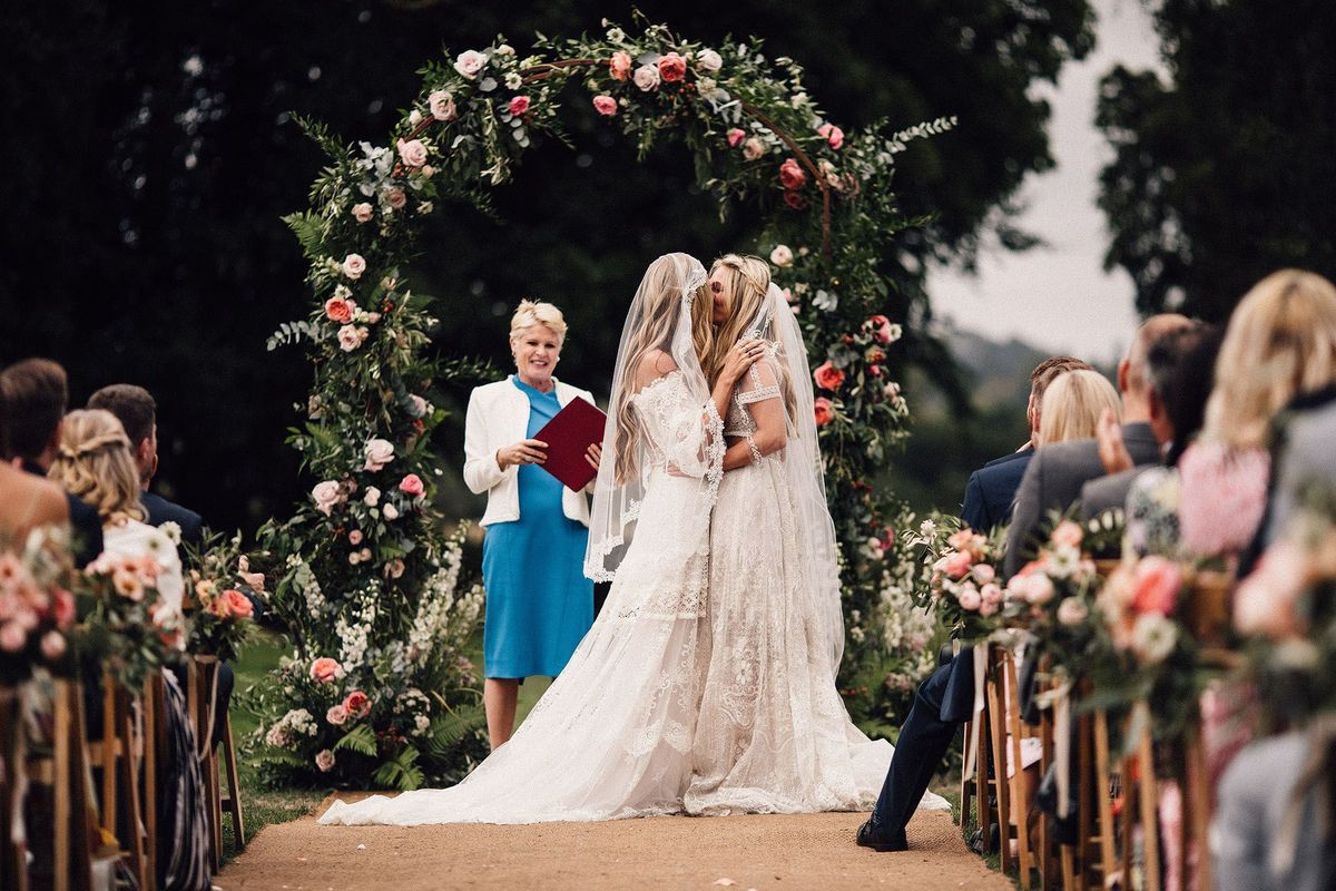 Fotografija, mladenka, ceremonija, haljina, haljina, brak, vjenčanica, događaj, vjenčanje, cvjetni dizajn,