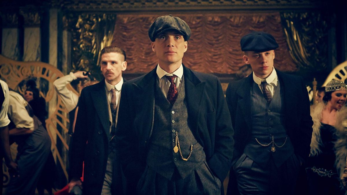 Kołnierz, Koszula, Odzież wierzchnia, Płaszcz, Odzież formalna, Nakrycia głowy, Garnitur, Marynarka, Krawat, Akcesoria do kostiumów,