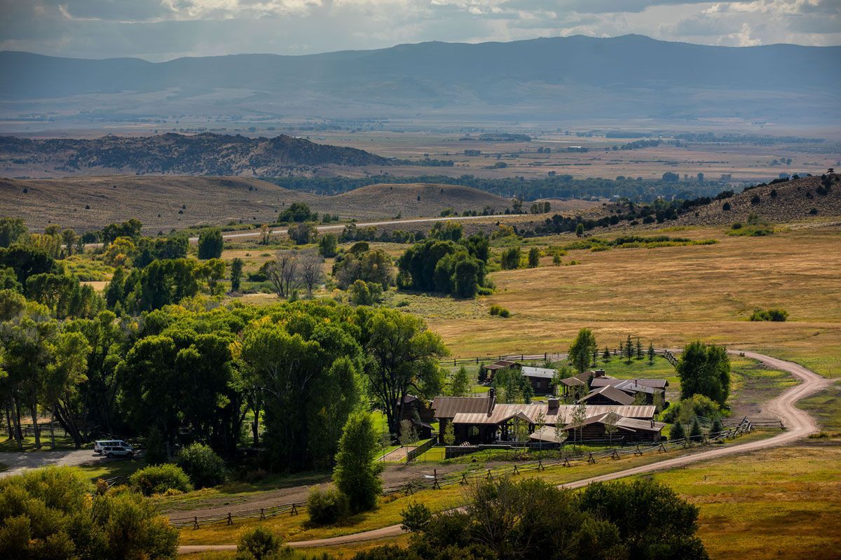 Planinski oblici reljefa, Nebo, Brdo, Gorje, Ruralno područje, Planina, Drvo, Dolina, Oblak, Pejzaž,