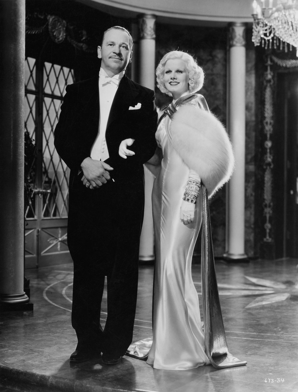 Wallace Beery und Jean Harlow beim Abendessen um acht Uhr