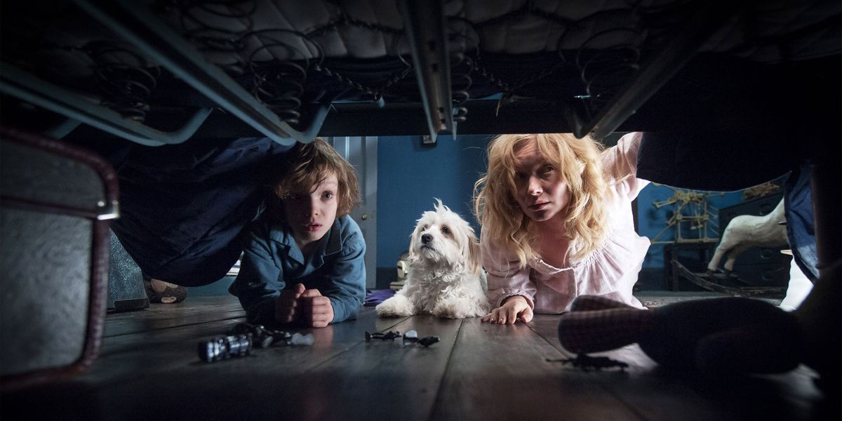 THE BABADOOK, slijeva: Noah Wiseman, Essie Davis, 2013. IFC Midnight / Courtesy Everett Collection