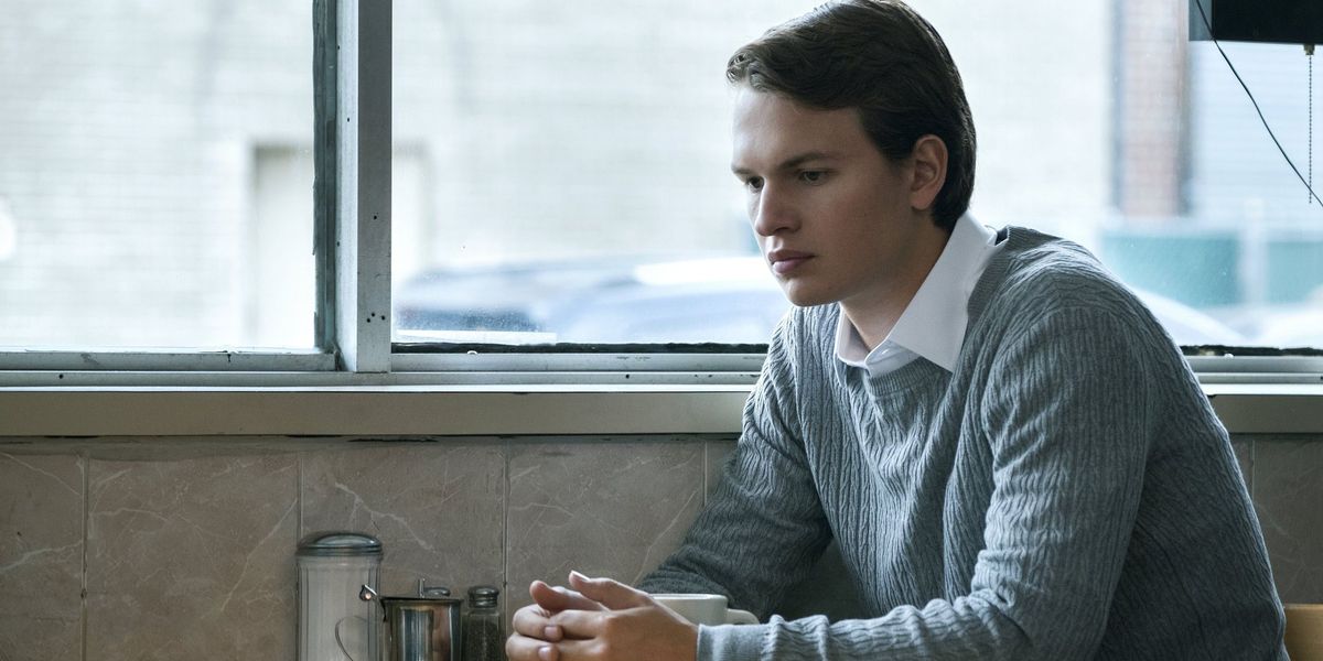 Pracownik umysłowy, Siedzenie, Urządzenie elektroniczne, Okno,