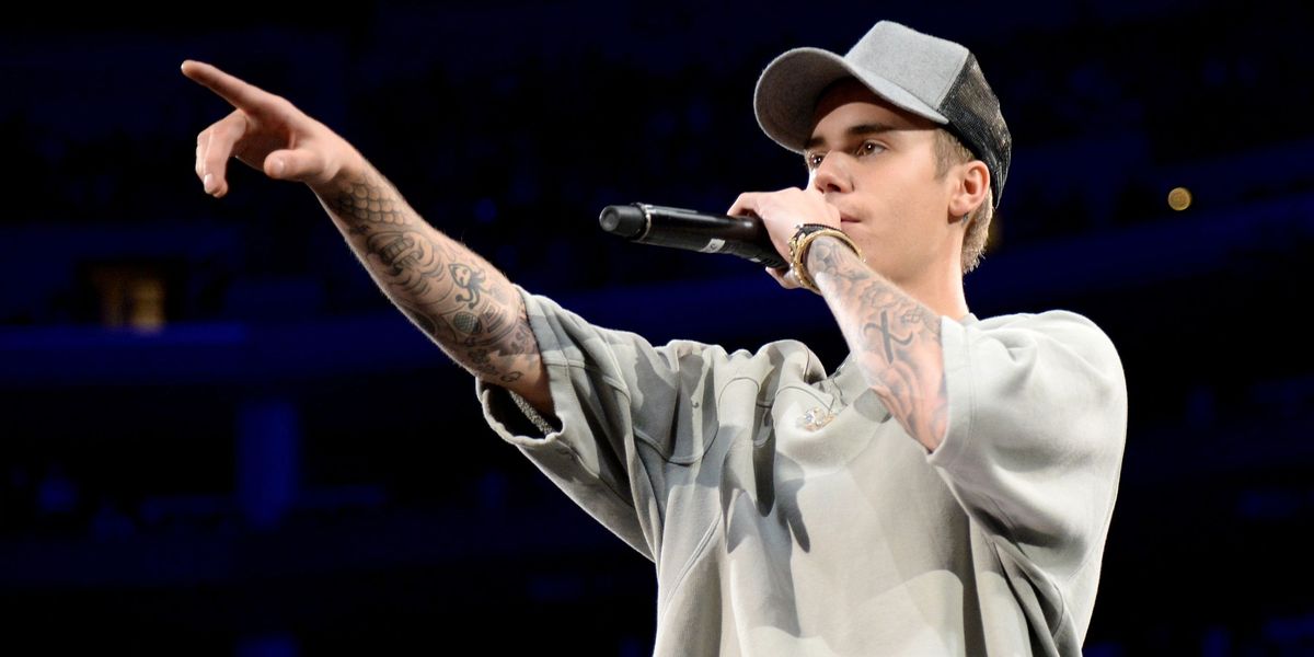 Justin Bieber Új dal arról szól, hogy barátok maradjunk szakítás után