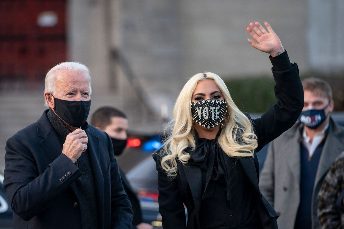 Lady Gaga og Joe Biden