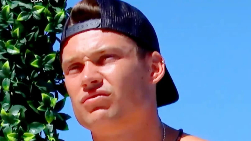 يتفاعل مشاهدو Love Island USA مع إنذار آرون إيفانز 'الوقح' لكايلور مارتن