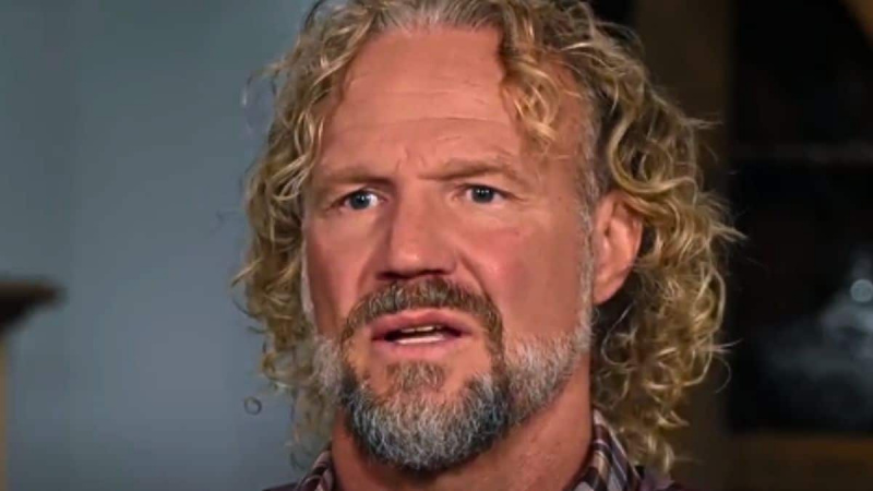   Kody Brown filma uma entrevista na temporada 19 de esposas irmãs