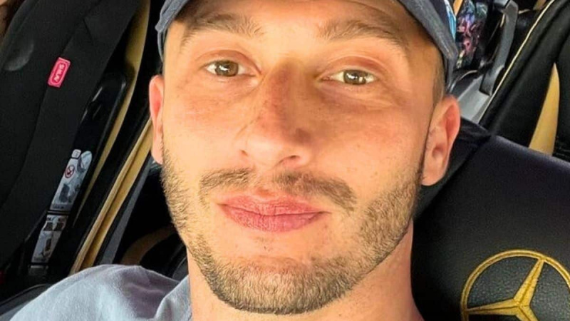 alexei brovarnik IG selfie siječanj 2023