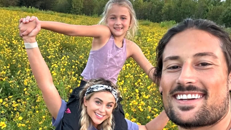 Brayden Bowers e Christina Mandrell, da Bachelor Nation, são casados