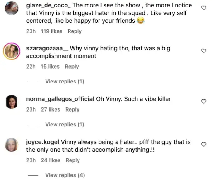   captura de tela dos comentários do Instagram enquanto os fãs de Jersey Shore atacam Vinny Guadagnino por estar com ciúmes de Mike Sorrentino