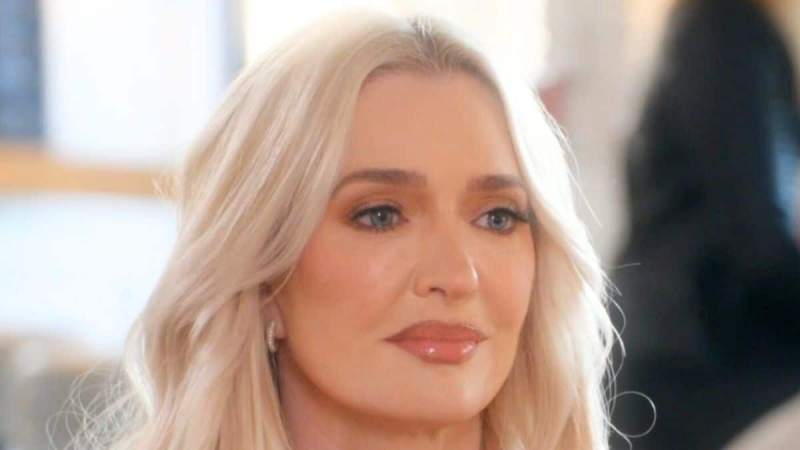 Erika Jayne razkriva trenutek, ki so ga oboževalci RHOBH zamudili med dvobojem Kyla Richardsa in Dorit Kemsley v Viper Room