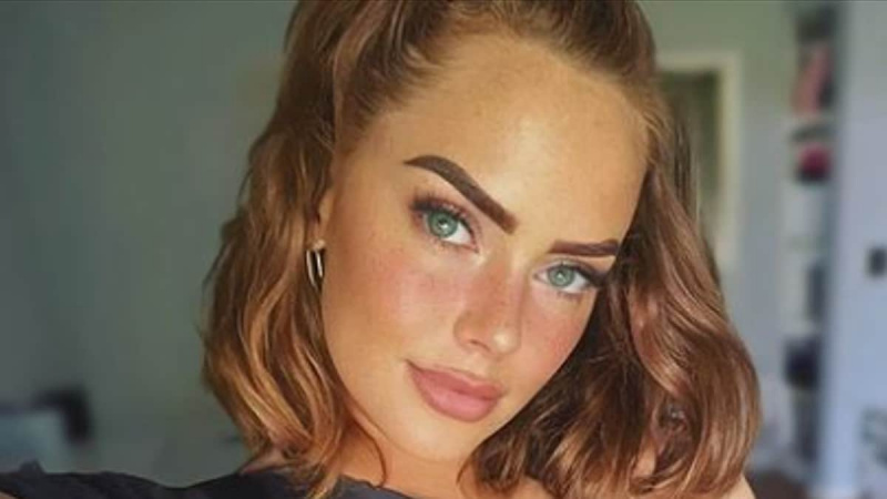 دعت نجمة Southern Charm كاثرين دينيس إلى طرقها الخاصة بـ 'فتاة الحفلات'.