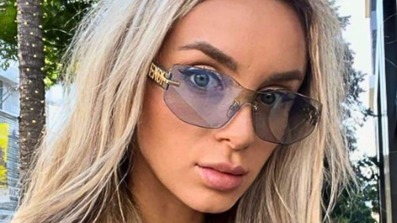 Yara IG Selfie kolovoza