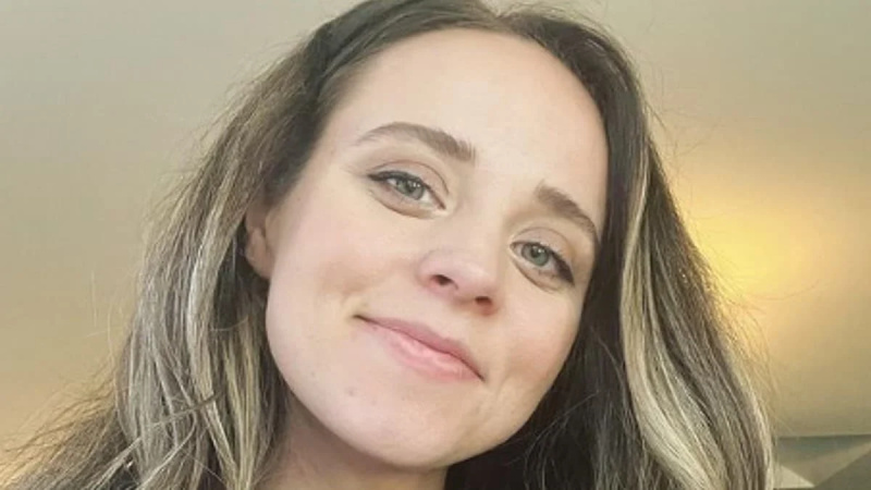 Jinger Duggar selfie