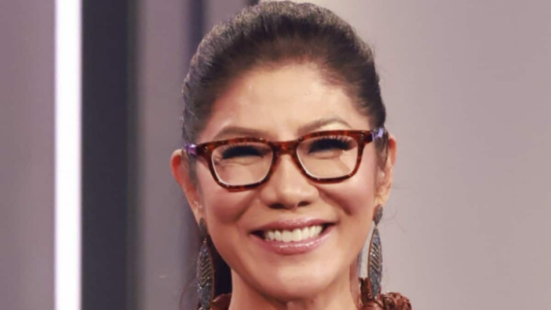 Big Brother 26: Julie Chen Moonves compartilha informações do elenco com os fãs