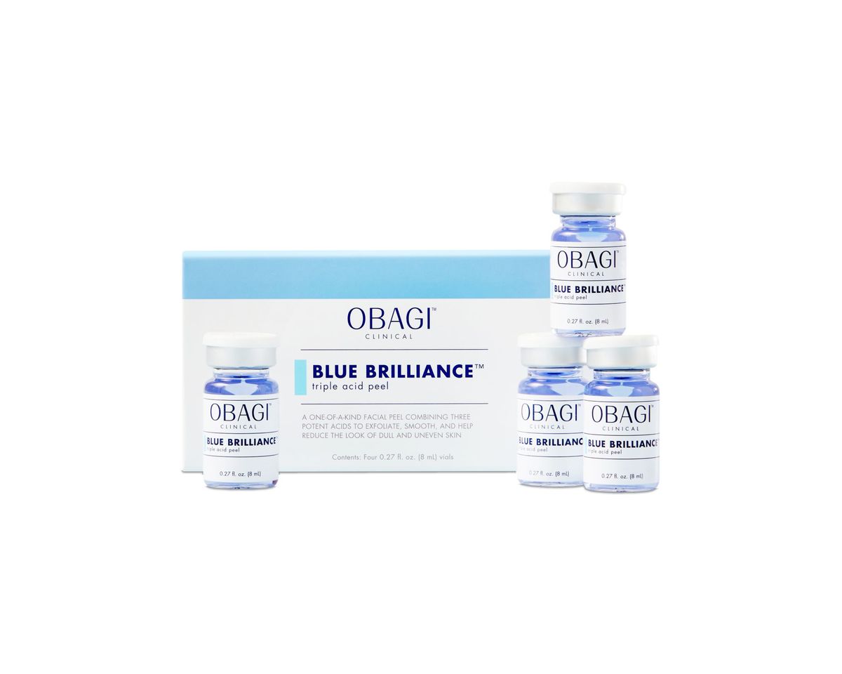 Hoe donkere vlekken te vervagen - OBAGI CLINICAL Blue Brilliance Triple Acid Peel