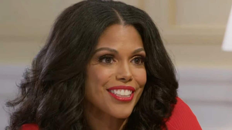  Karla Mosley als Dani Dupree on Beyond the Tore